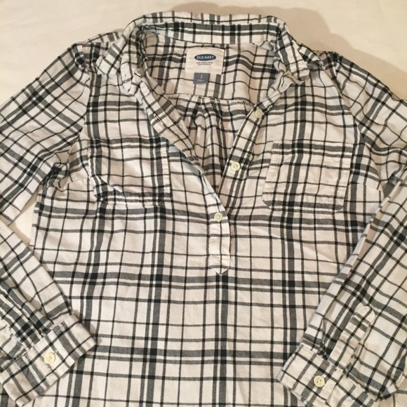 Old Navy flannel shirt - Picture 3 of 4